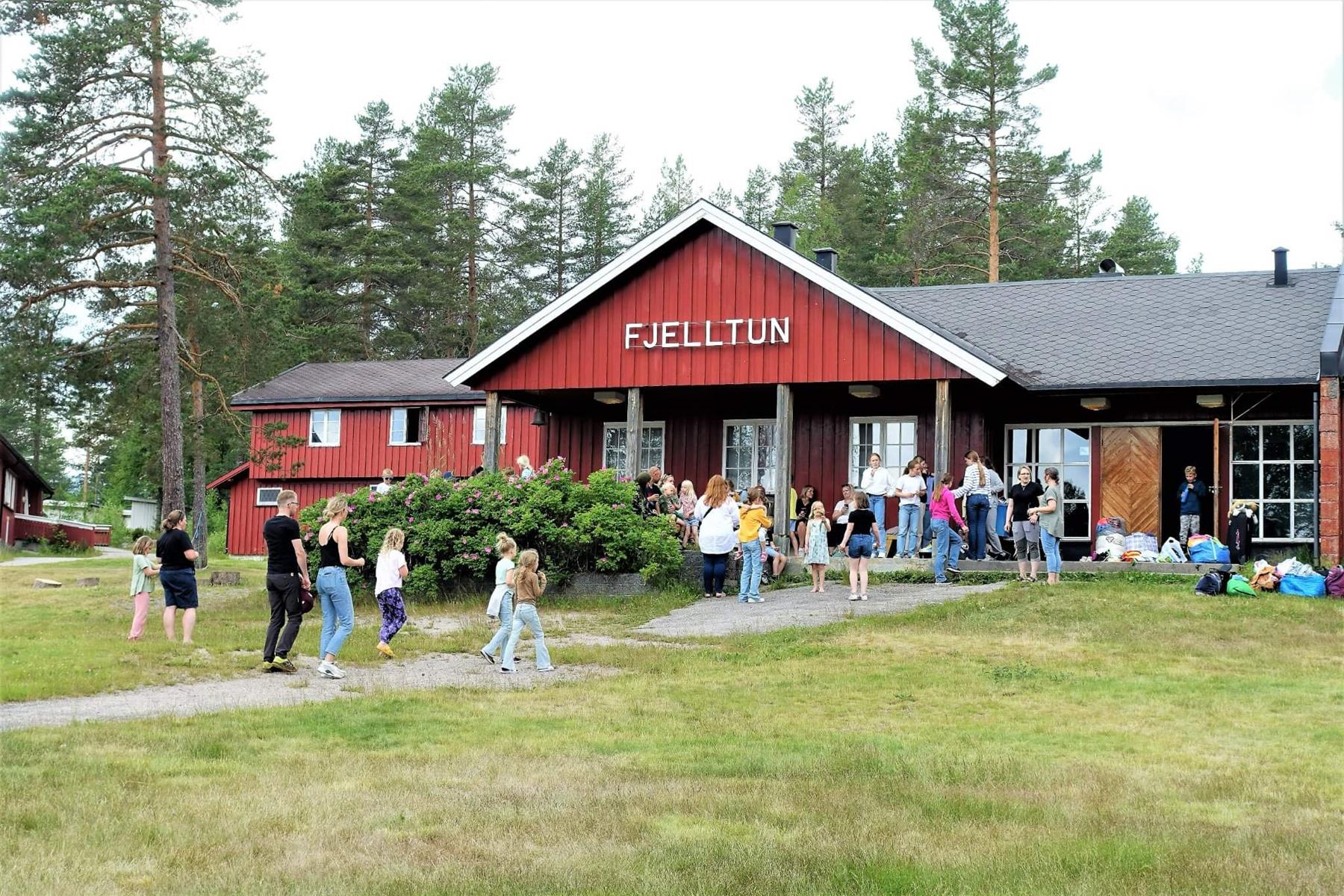 reise-werk-gruppenhaus-norwegen-fjelltun (3) (Copy).jpg