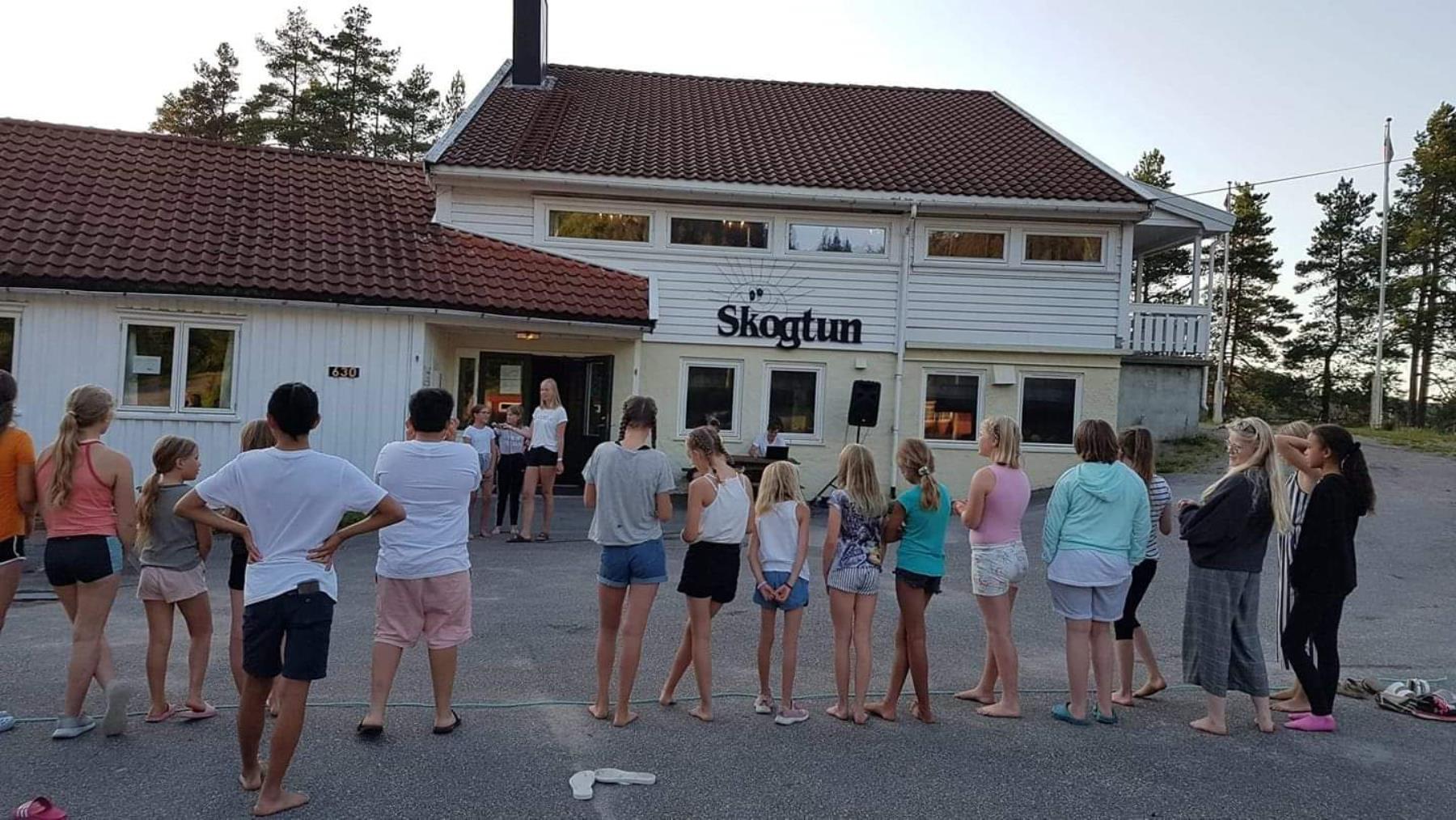 reise-werk-gruppenhaus-norwegen-skogtun (17) (Copy).jpg